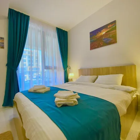 Onix Blue Mamaia Nord Apartament